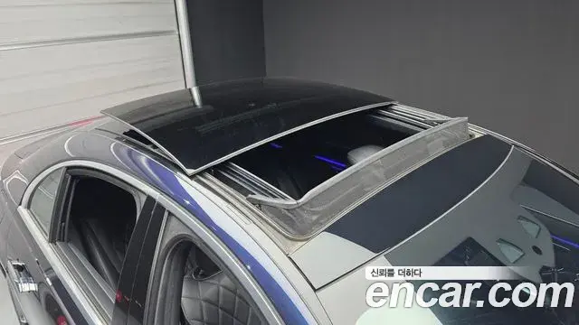 Mercedes-Benz S-Class 2022 — Photo 3/20