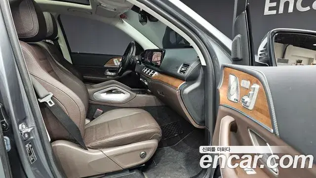 Mercedes-Benz GLE-Class 2021 — Şəkil 10/20