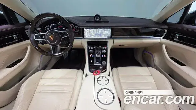Porsche Panamera 2018 — Şəkil 22/30