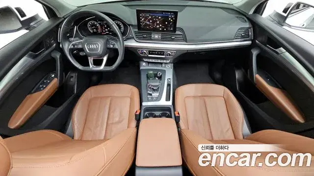 Audi Q5 2022 — ფოტო 7/20