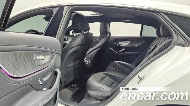 Mercedes-Benz AMG GT 2022 — Şəkil 26/31