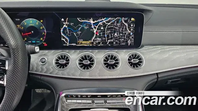 Mercedes-Benz AMG GT 2022 — Şəkil 22/31