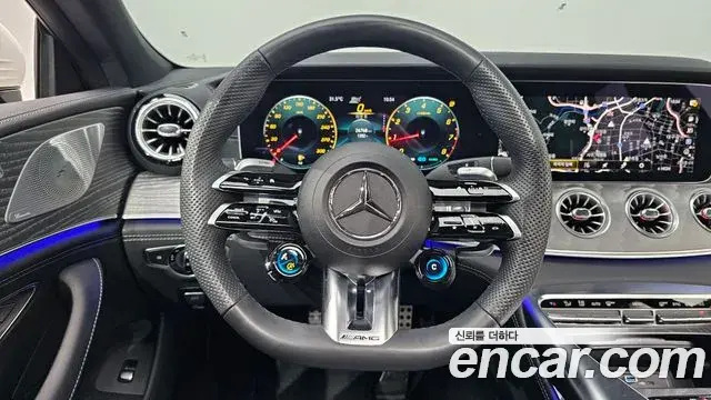 Mercedes-Benz AMG GT 2022 — Şəkil 15/31
