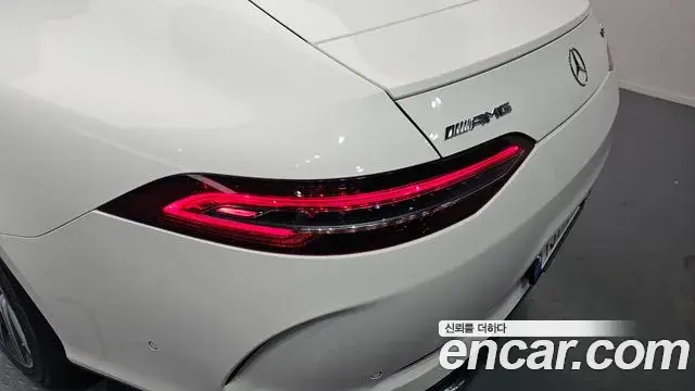 Mercedes-Benz AMG GT 2022 — Şəkil 14/31