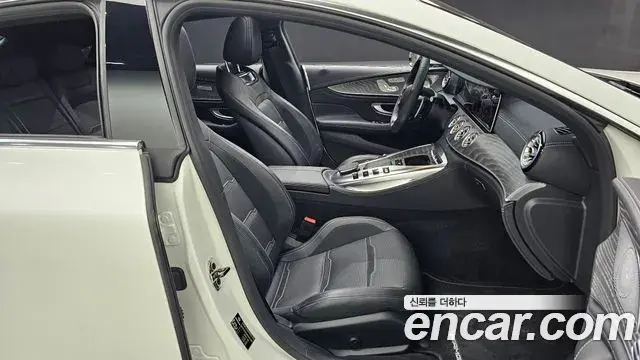 Mercedes-Benz AMG GT 2022 — Şəkil 29/31