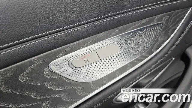 Mercedes-Benz AMG GT 2022 — Şəkil 28/31