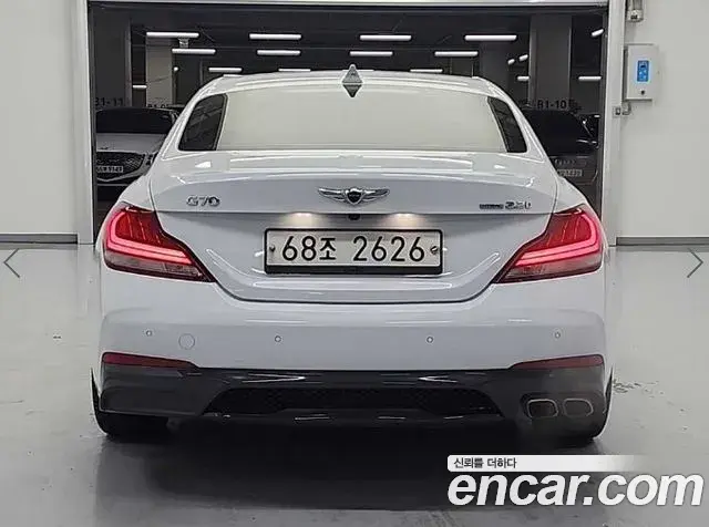 Genesis G70 2018 — Şəkil 8/18
