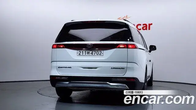Kia Carnival 2020 — Фото 4/20