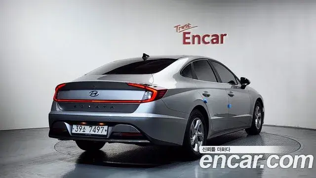 Hyundai Sonata Hybrid 2019 — ფოტო 7/20