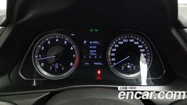 Hyundai Sonata Hybrid 2019 — ფოტო 18/20