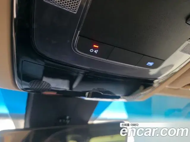 Hyundai Staria 2024 — ფოტო 9/10