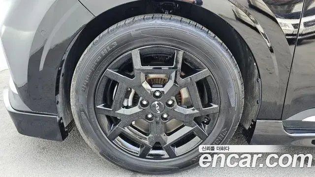 Kia Carnival 2022 — Şəkil 15/20