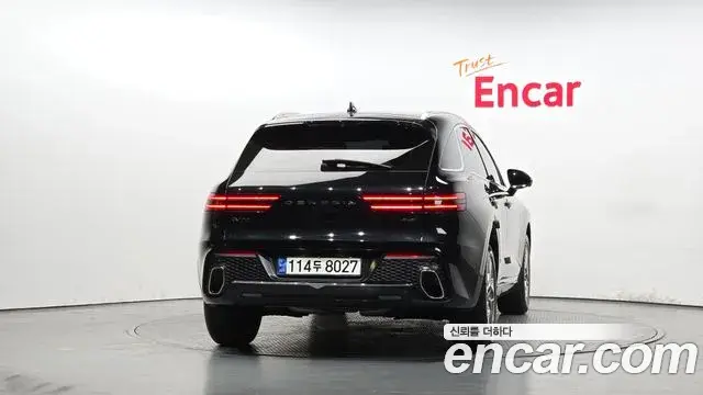 Genesis GV70 2021 — ფოტო 15/20