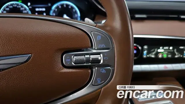 Genesis GV70 2021 — ფოტო 18/20