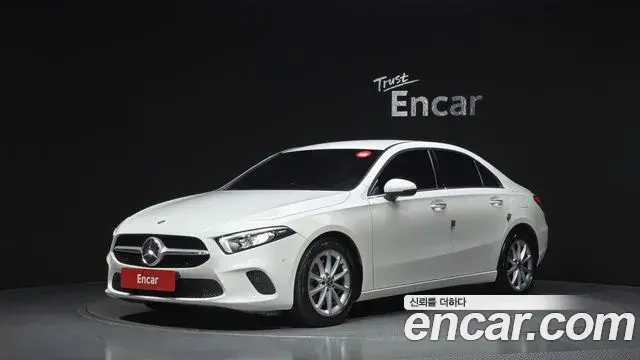 Mercedes-Benz A-Class 2020 — ფოტო 1/20