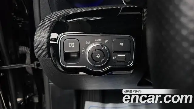 Mercedes-Benz A-Class 2020 — Şəkil 8/20
