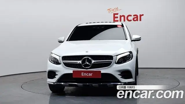 Mercedes-Benz GLC-Class 2019 — Photo 20/20