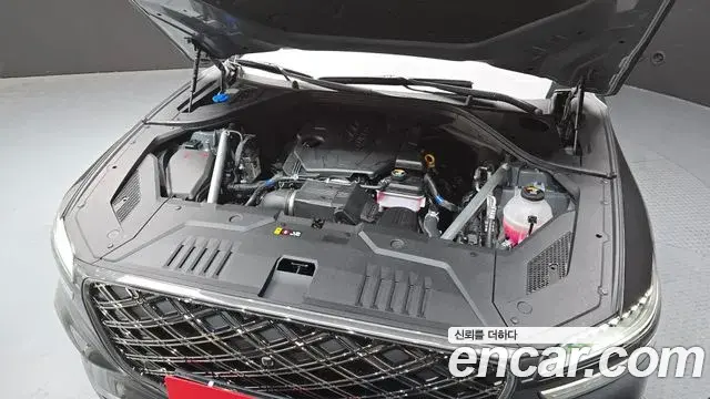 Genesis GV70 2024 — ფოტო 22/32