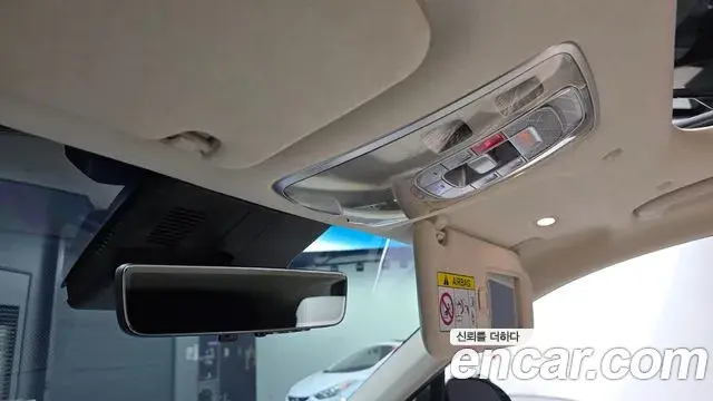 Genesis GV70 2024 — ფოტო 12/32