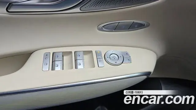 Genesis GV70 2024 — ფოტო 7/32