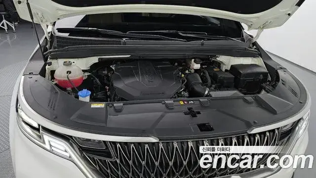 Kia Carnival 2023 — Photo 6/20
