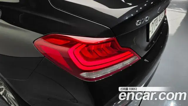 Genesis G70 2019 — Şəkil 28/34