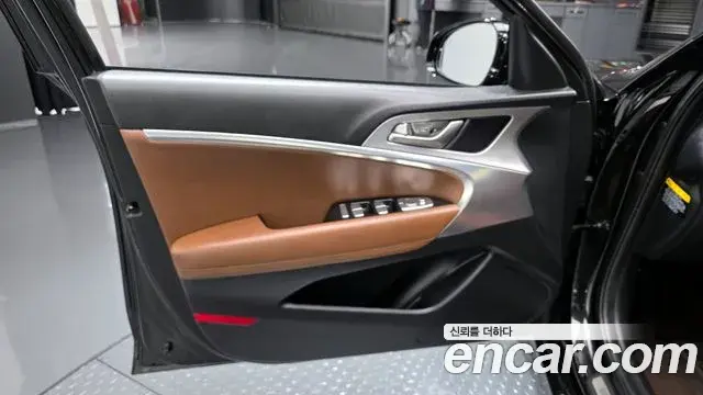Genesis G70 2019 — Şəkil 9/34