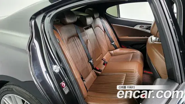 Genesis G70 2019 — Şəkil 20/34