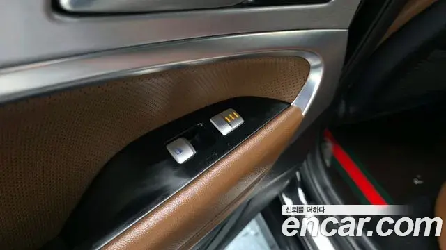 Genesis G70 2019 — Şəkil 27/34