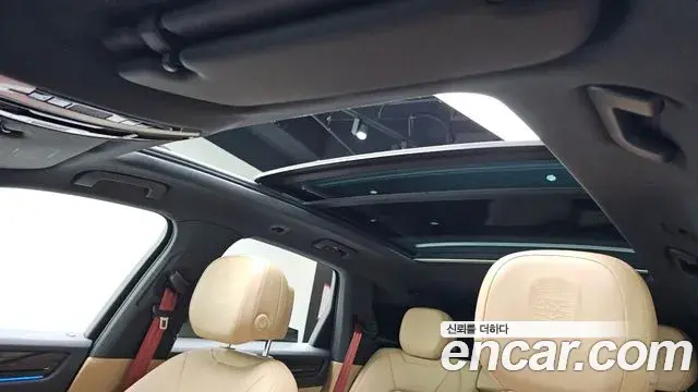 Porsche Cayenne 2020 — Photo 12/20