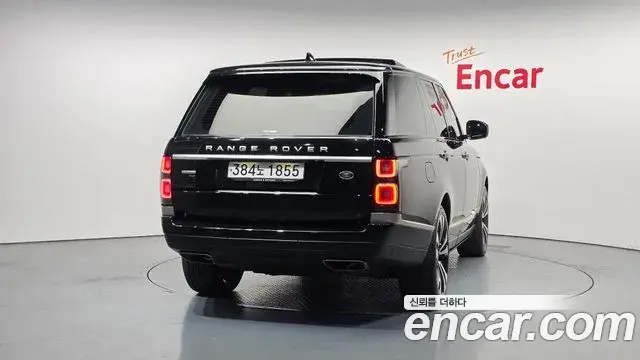 Land Rover Range Rover 2021 — ფოტო 2/20