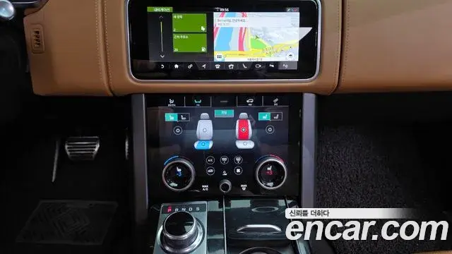 Land Rover Range Rover 2021 — ფოტო 6/20
