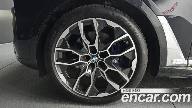 BMW X7 2025 — Фото 5/20
