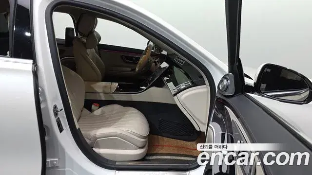 Mercedes-Benz S-Class 2022 — Şəkil 18/35