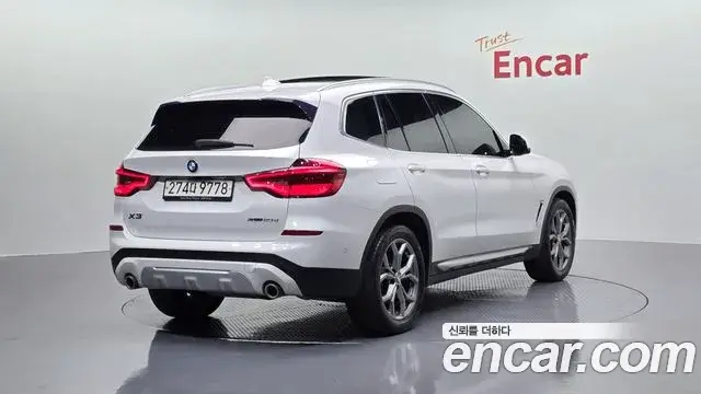 BMW X3 2019 — Şəkil 13/20