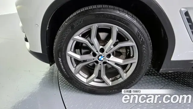 BMW X3 2019 — Şəkil 12/20