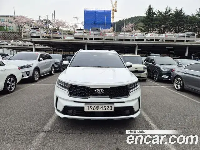 Kia Sorento 2021 — Фото 20/20