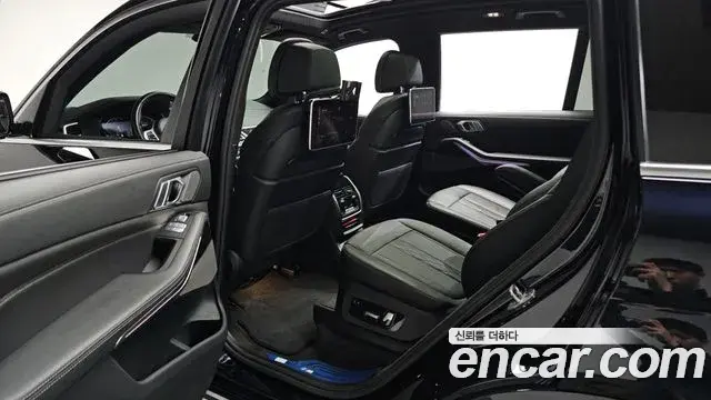 BMW X7 2021 — Şəkil 15/34