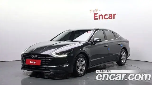 Hyundai Sonata Hybrid 2020 — Photo 9/20