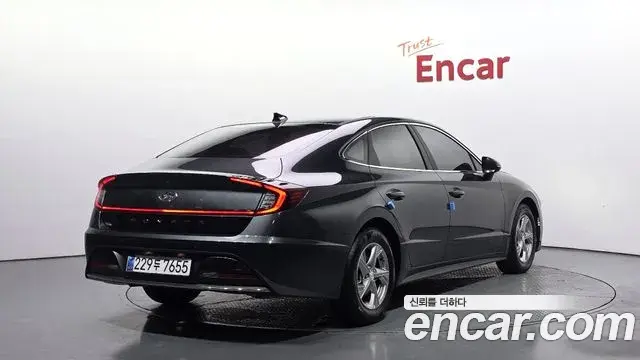 Hyundai Sonata Hybrid 2020 — Photo 4/20