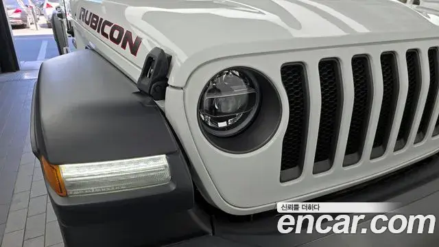 Jeep Wrangler 2021 — Şəkil 20/31
