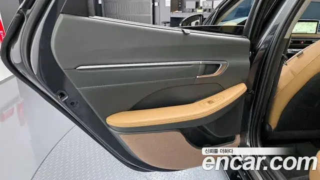 Hyundai Sonata Hybrid 2020 — ფოტო 22/34