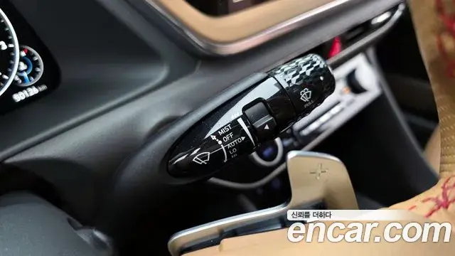 Hyundai Sonata Hybrid 2020 — ფოტო 29/34