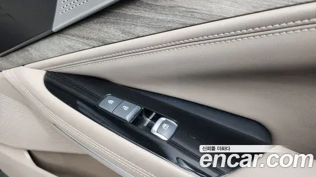 Kia K8 2022 — Şəkil 31/40