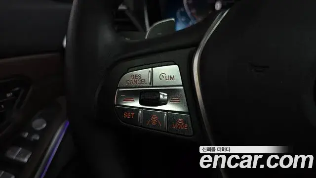 BMW 3 Series 2021 — Şəkil 18/20