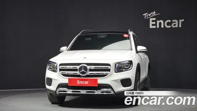 Mercedes-Benz GLB-Class 2020 — Şəkil 1/34
