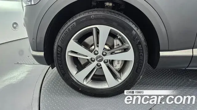 Genesis GV80 2023 — Şəkil 17/33