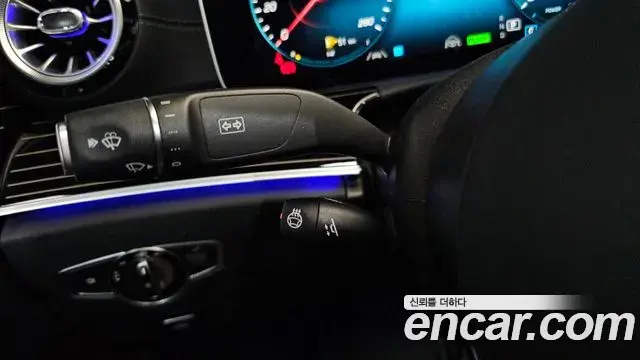 Mercedes-Benz CLS-Class 2022 — Photo 14/33