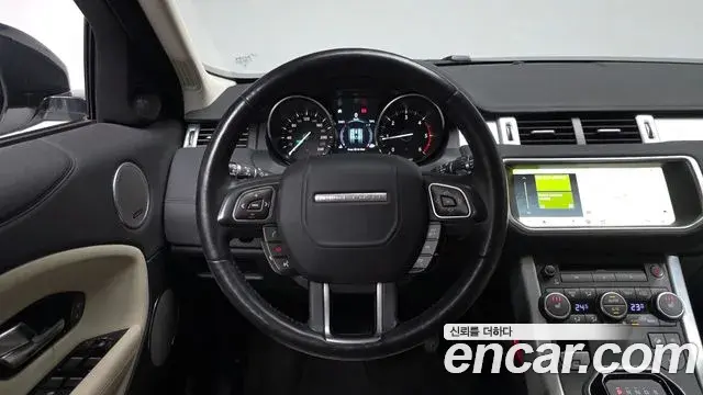 Land Rover Range Rover Evoque 2019 — ფოტო 29/31
