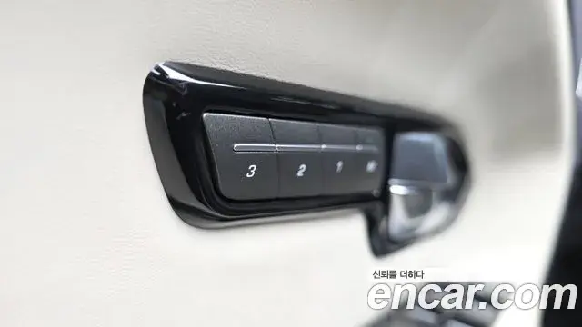 Land Rover Range Rover Evoque 2019 — ფოტო 27/31